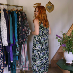 Dark Blue Light Rose Vintage Dress | M