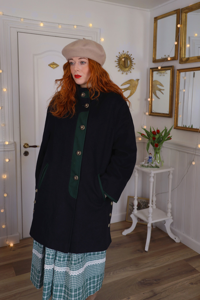 Dark Blue Green Accents Vintage Wool Coat | M