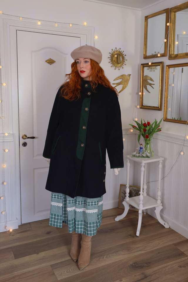 Dark Blue Green Accents Vintage Wool Coat | M