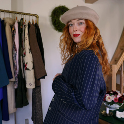 Dark Blue White Striped Vintage Blazer | L