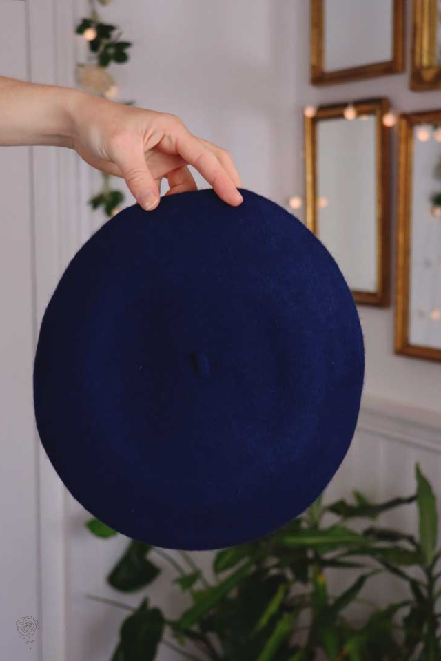 Dark Blue Wool Beret 