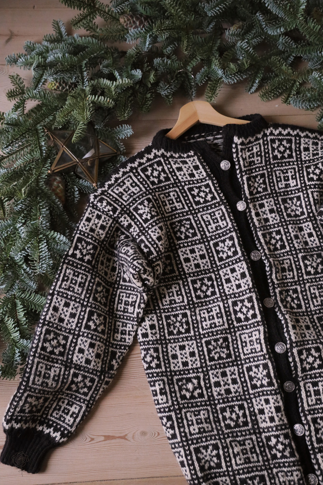 Dark Brown &amp; Beige Wolly Vintage Cardigan | S