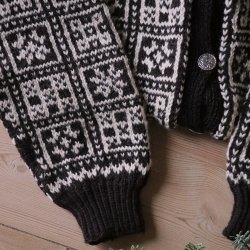 Dark Brown &amp; Beige Wolly Vintage Cardigan | S