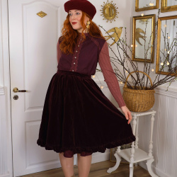 Dark Burgundy Velvet Vintage Skirt | M