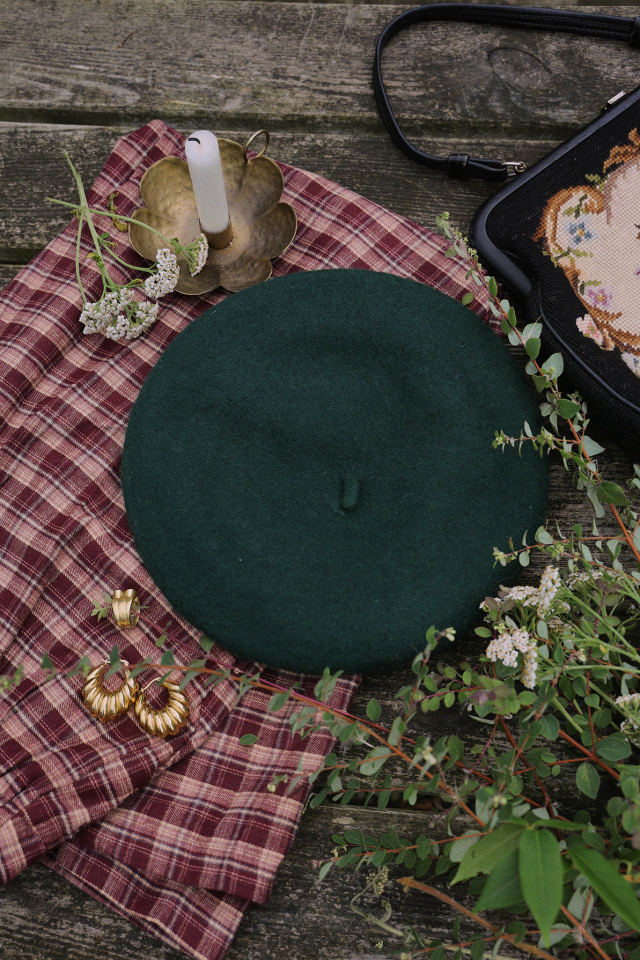 French Kiss Forest Green Beret