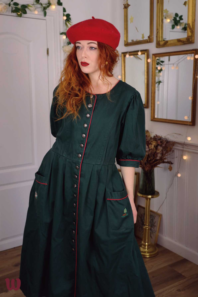 Dark Green Austrian Vintage Dress | L