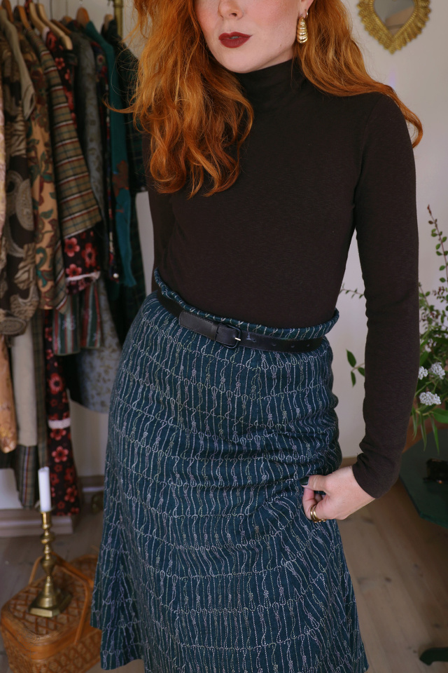 Green Robe Pattern Vintage Skirt | L/XL