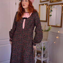 Black Rose 70's Vintage Maxi Dress | M/L