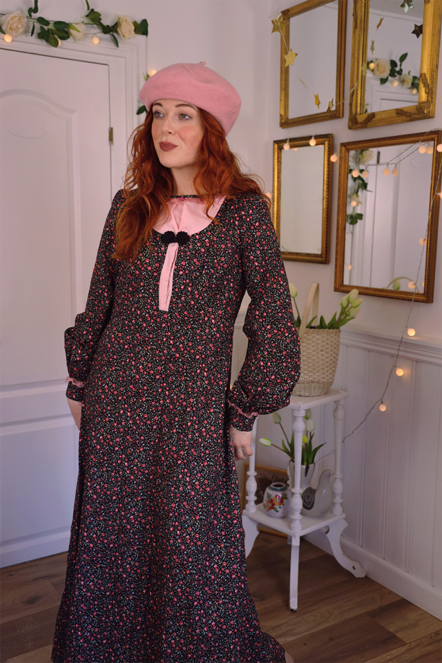 Black Rose 70's Vintage Maxi Dress | M/L