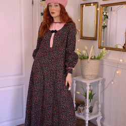 Black Rose 70's Vintage Maxi Dress | M/L