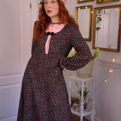 Black Rose 70's Vintage Maxi Dress | M/L
