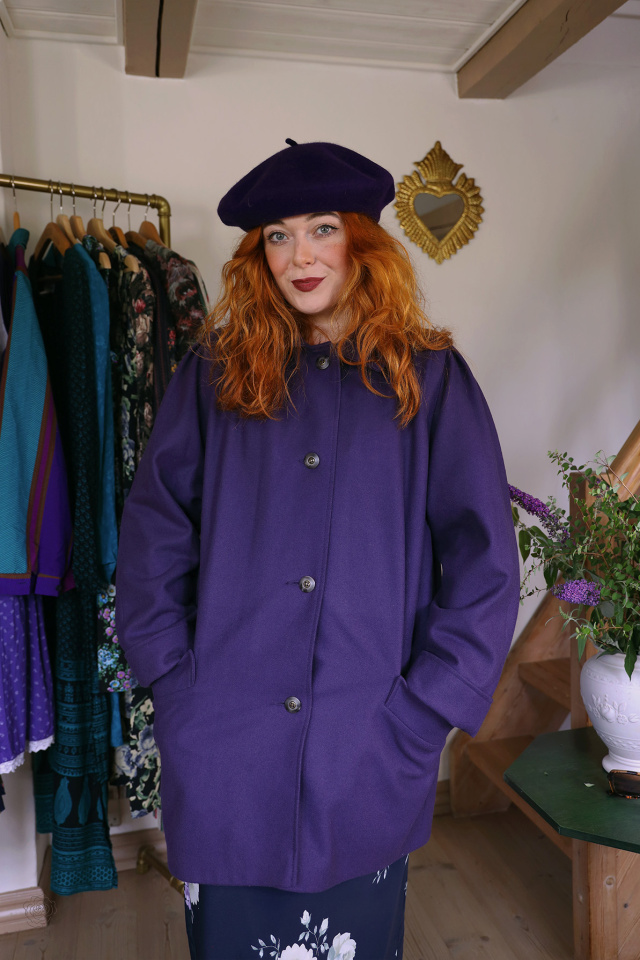Dark Purple Wool Vintage Coat | M