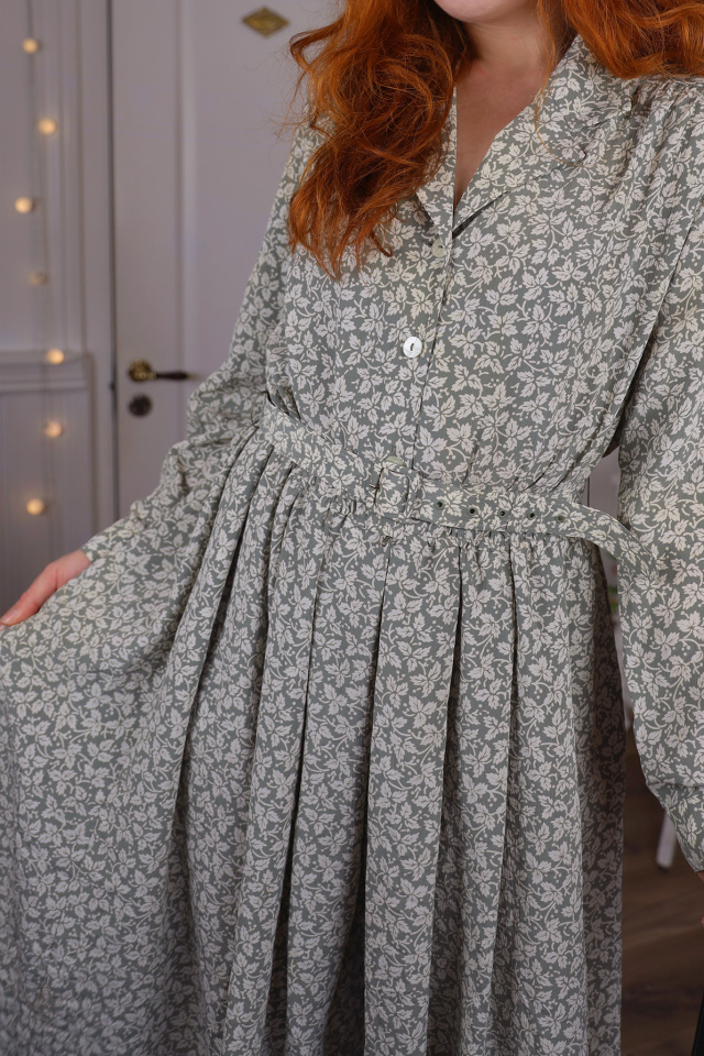 Sage Green Leafy Vintage Dress | M/L