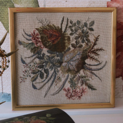 Elegant Neutral Floral Embroidery In Gold Frame