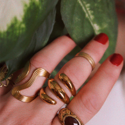 Good Vibe Spirals Ring 