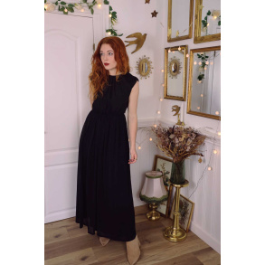 Elegant Black 70's Maxi | XS