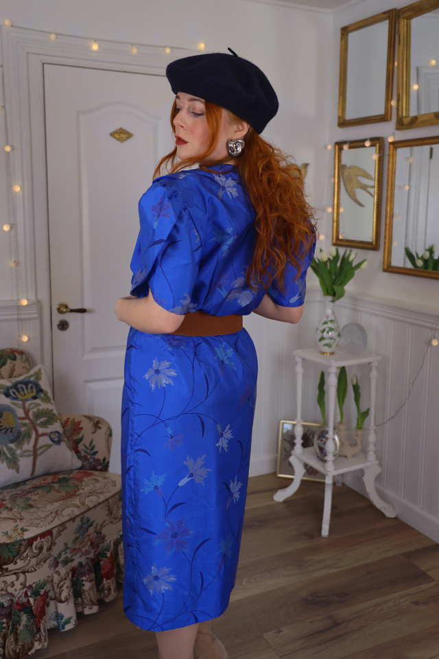 Elegant Blue Floral Silk Vintage Dress | S/M