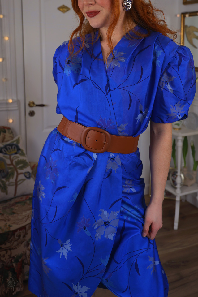 Elegant Blue Floral Silk Vintage Dress | S/M