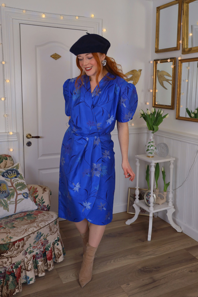 Elegant Blue Floral Silk Vintage Dress | S/M