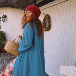 Elegant Blue Wool Vintage Coat | S/M