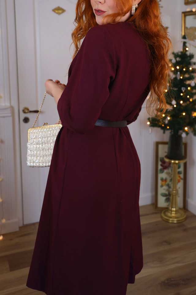Elegant Burgundy Vintage Dress | S/M