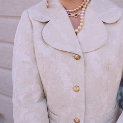 Cream Shiny Vintage Jacket | M/L