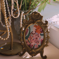 Romantic Brass Vintage Frame 