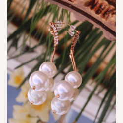 Elegant Pearl Earrings