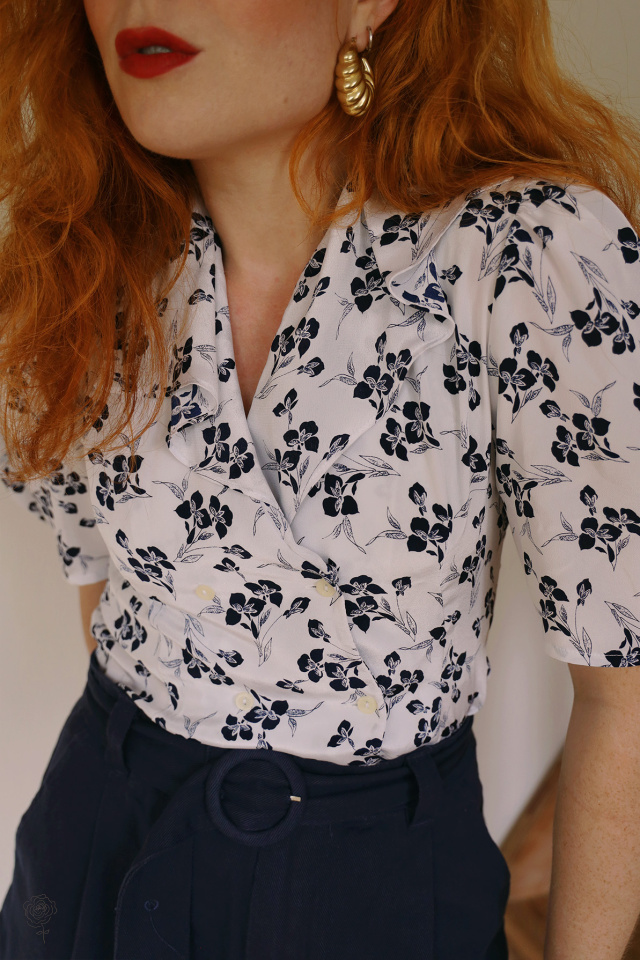 White Vintage Floral Top | XS/S