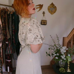 Elegant Sand Floral 90's Vintage Dress | M
