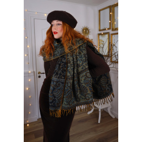 Elegantly Winter Scarf & Blanket