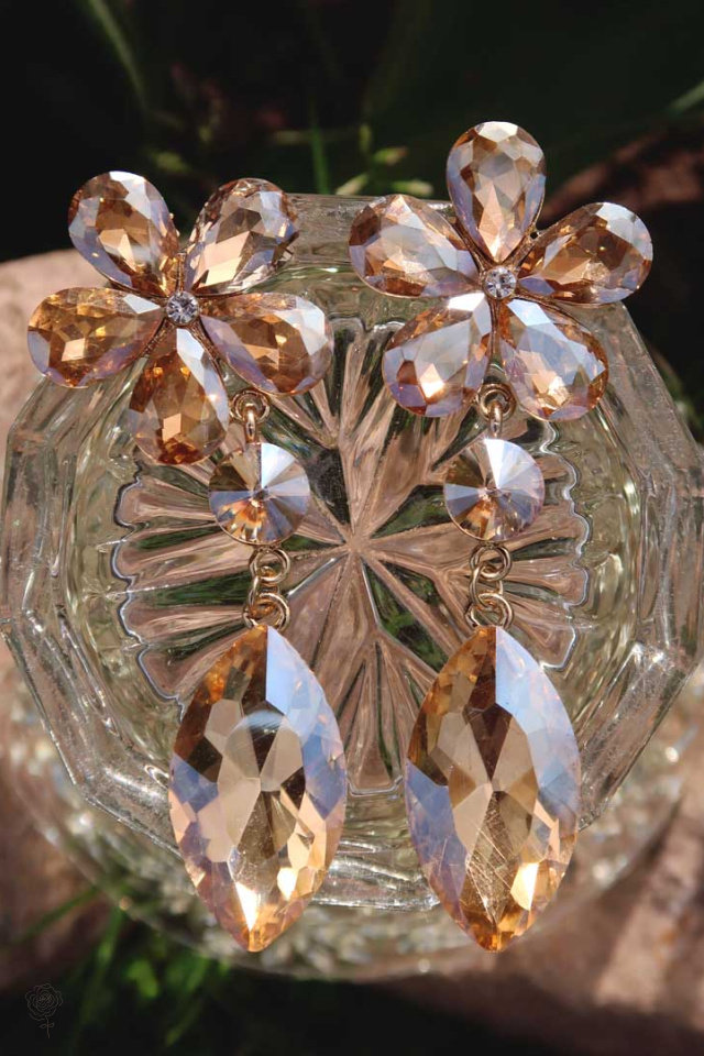 Flower Diamond Earrings