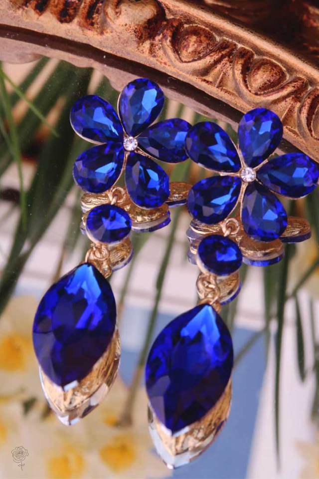 Flower Diamond Earrings