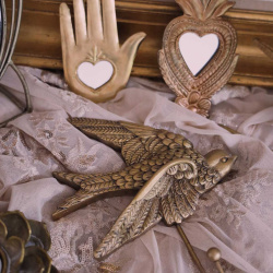 Flower Heart Mirror Wall Decoration