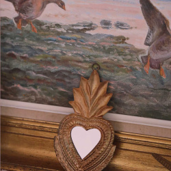 Flower Heart Mirror Wall Decoration