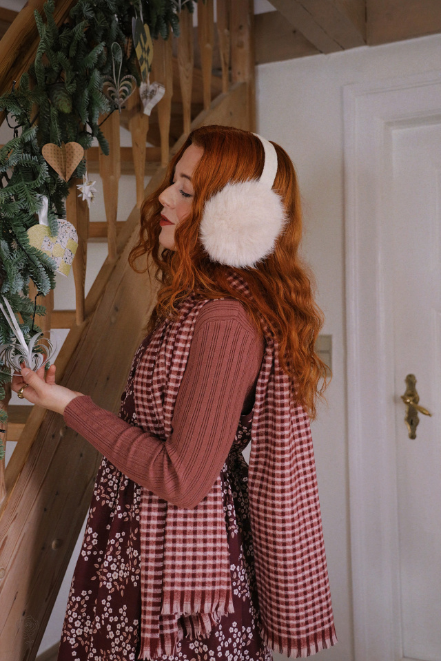 Soft Bordeaux Pink Scarf