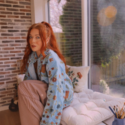 Frosty Floral Velvet Jacket | S-L