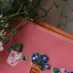 Garden Gurl Pearl Pouch 