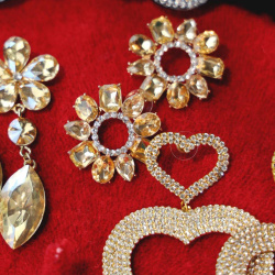 Glass Flowers | Gold &amp; Silver