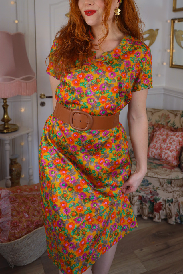 Golden Floral 70's Vintage Dress | M