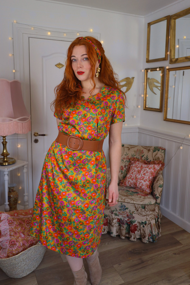 Golden Floral 70's Vintage Dress | M