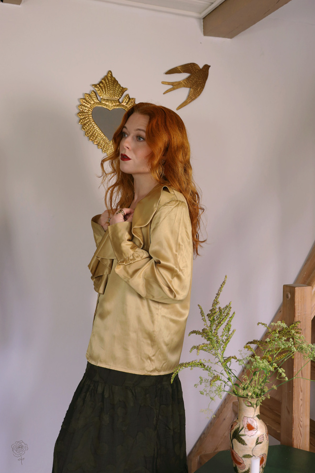 Gold Elegant Vintage Blouse | L