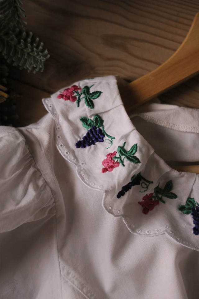 Grape Embroidered Vintage Top | S/M