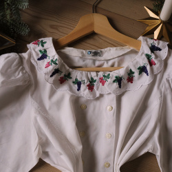 Grape Embroidered Vintage Top | S/M