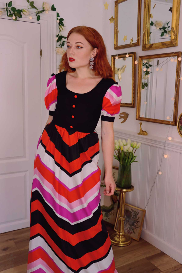 Graphical Lollipop 70's Maxi Dress | XXS