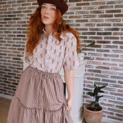 Graphical Vintage Mens Shirt | L