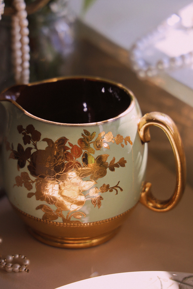 Green &amp; Gold English Vintage Jug