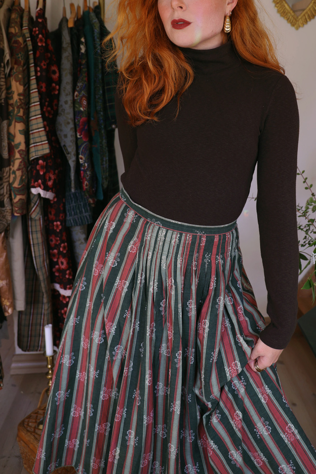 Green &amp; Pink Striped Floral Vintage Skirt | M/L