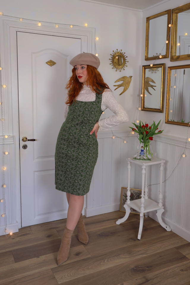 Green Earthy Leaf Vintage Dress | M