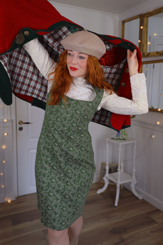 Green Earthy Leaf Vintage Dress | M